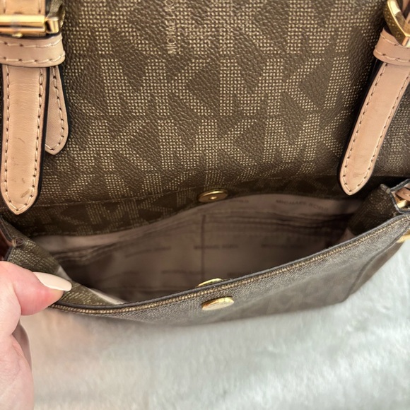 Michael Kors Dark Brown Signature Logo Tote - Picture 7 of 7